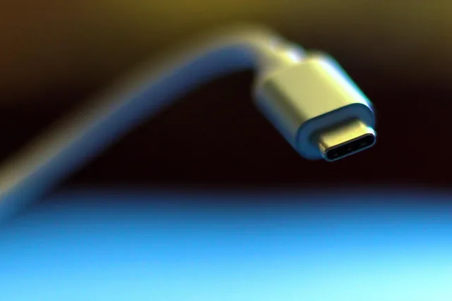 usb, charger, cable, technology, plug, connection, connect, adapter, connector, accessory, electricity, energy, electronics, cord, recharge, smartphone, charger, charger, charger, charger, charger, adapter. Apartment EV charger power sharing gaps: what to check before you assign